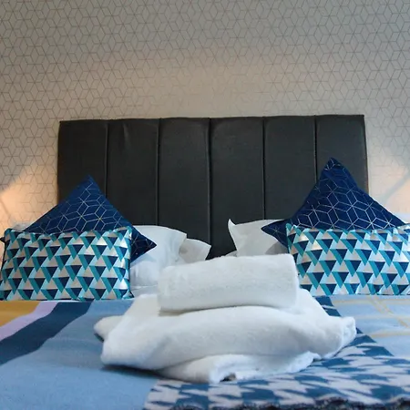 Domus, Parking Available On Request Apartament