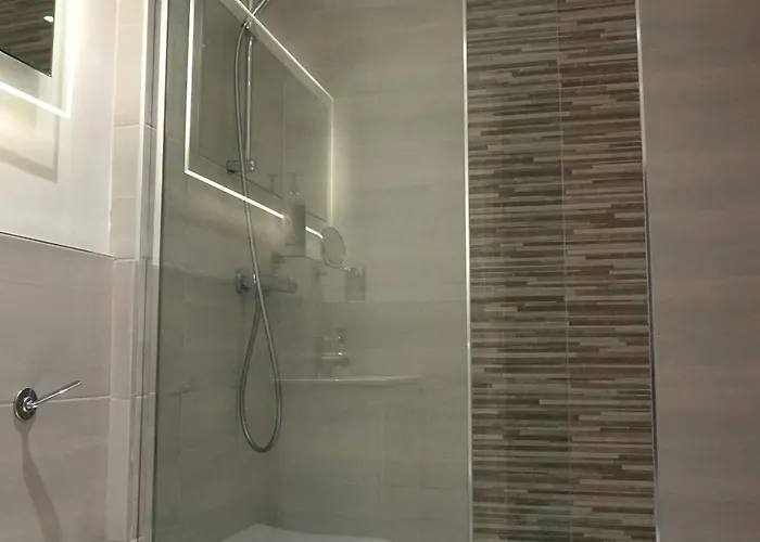 Domus, Parking Available On Request Διαμέρισμα